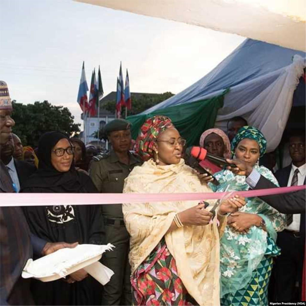 Matar Shugaban Kasa Aisha Buhari Ta Kaddamar Da Ofishin Ayyuka Ga Mata Masu Kananan Sana'a