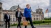 Канцлер Німеччини Анґела Меркель біля парламенту, 13 травня 2020 року