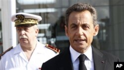 فرانسه وضعیت سربازان خود را در افغانستان بررسی می کند