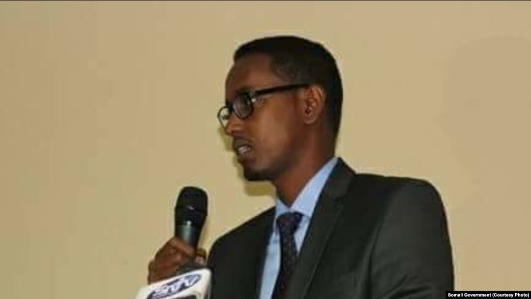 FILE - Menteri Pekerjaan Umum dan Rekonstruksi Somalia Abbas Abdullahi Sheikh Siraji.