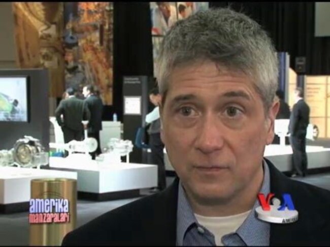 Shimoliy Amerika avtomobil ko'rgazmasida/Detroit Auto Show