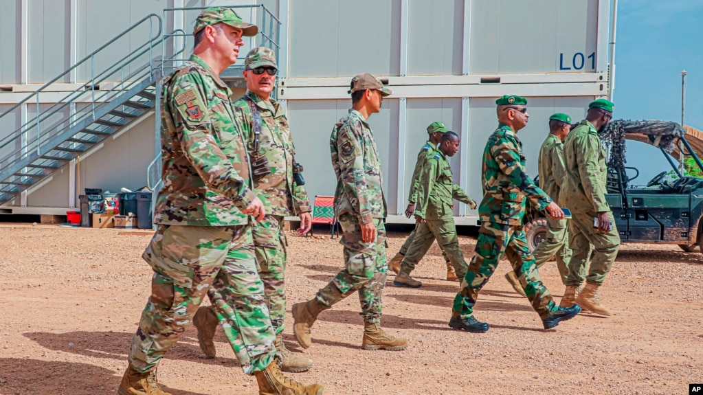 U.S. and Niger military personnel visit a base in Agadez, Niger, Aug. 5, 2024. The U.S. handed over its last military base in Niger to local authorities, the U.S. Department of Defense and Niger's Ministry of Defense announced in a joint statement on Monday.