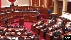 Tiranë, parlamenti debaton përsëri për mungesën e kompromisit në reformat