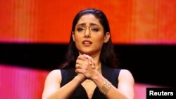 خانم گلشیفته فراهانی در مراسم افتتاحیه جشنواره فیلم برلین: «با تمام جان سر مبارزه هستم»