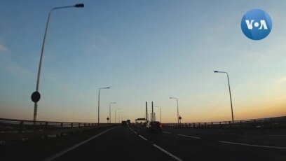 Nước Anh những ngày đầu ‘bế quan tỏa cảng’