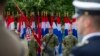 Hrvatski vojnici prisustvuju ceremoniji proslave 25. godišnjice vojno-policijske akcije "Oluja", u Kninu, Hrvatska, 5. avgusta 2020. (Foto: AP, Darko Bandić)
