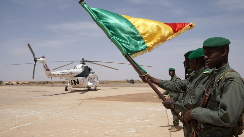 Bamako reçoit de nouveaux hélicoptères de combat et radars russes