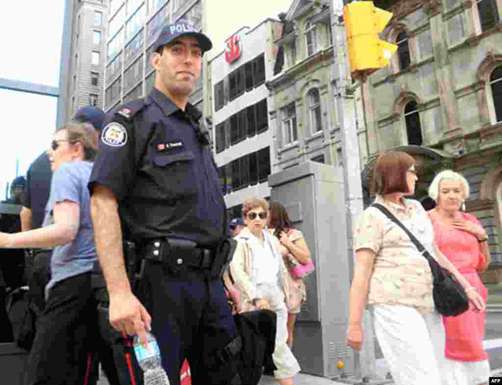 Торонто 2010: город, полиция и беспорядки