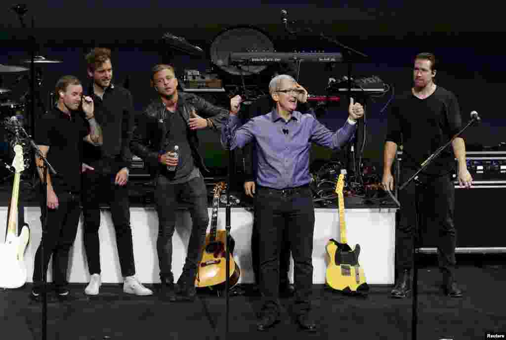 Apple Inc's CEO Tim Cook thanks the audience after One Republic performed at an Apple media event in San Francisco, California.
