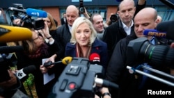 Marin Le Pen, liderka stranke Nacionalni front posle glasanja, 13. decembar 2015.