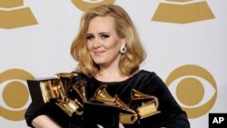 ผลรางวัลแกรมมี่ครั้งที่ 54 – Adele คว้ารางวัลอัลบั้มยอดเยี่ยมแห่งปี