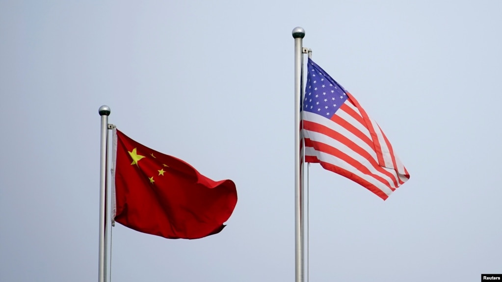Chinese and U.S. flags