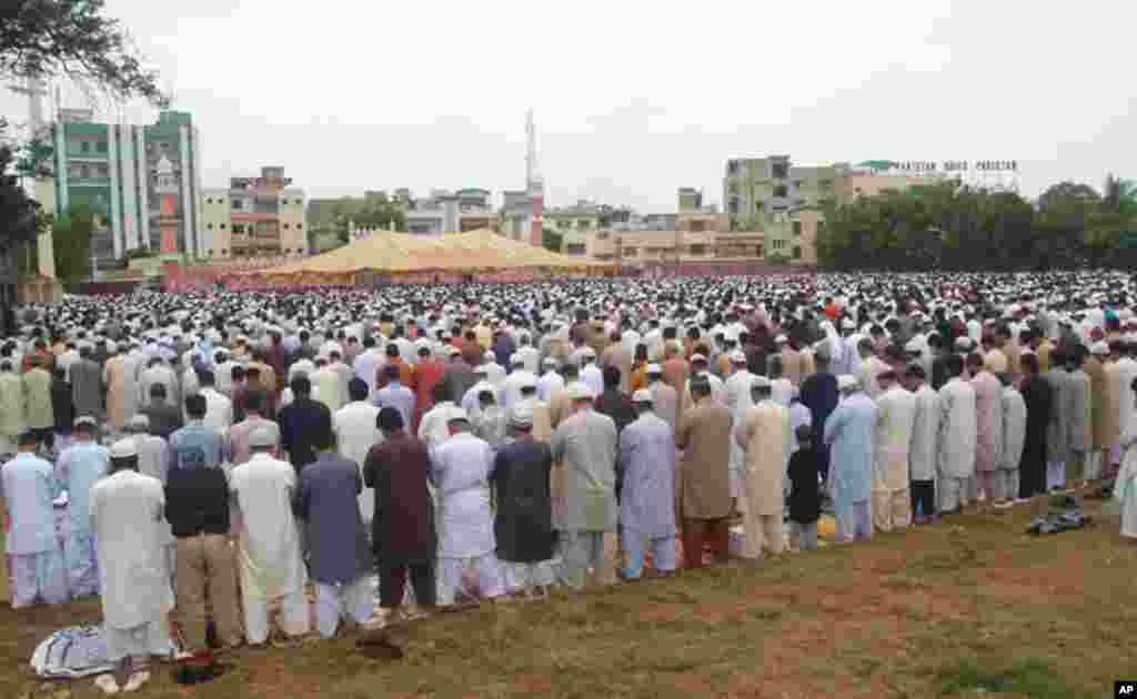 پاکستان میں عید کے اجتماعات