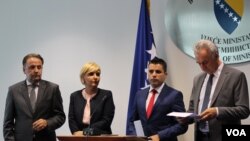 Rasim Ljajić, Dragica Sekulić i Ljupčo Nikolovski and Mirko Šarović tokom nedavnog sastanka u Sarajevu