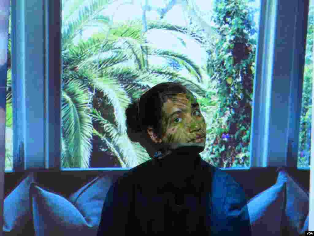 Jesus Morales, When You're Engulfed in Foliage 