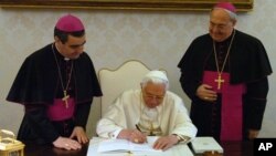 Italian-Argentine Leonardo Sandri (right) seen here with Pope Benedict in 2007, now heads the Vatican department for Eastern Churches, and is considered one of the leading candidates to replace Benedict.