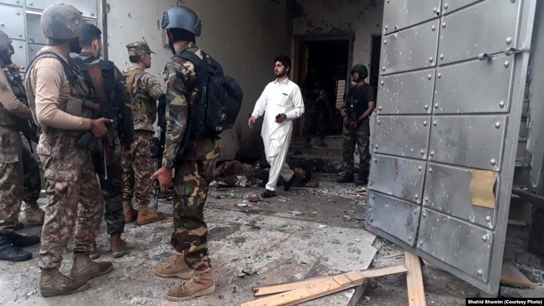 حیات آباد کا وہ مکان جہاں دہشت گرد چھپے ہوئے تھے۔ 16 اپریل 2019