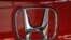 Esta foto de archivo del jueves 13 de febrero de 2020 muestra un logotipo de Honda en un vehículo en el Salón Internacional del Automóvil de Pittsburgh 2020 en Pittsburgh. Aunque General Motors construirá los dos primeros vehículos totalmente eléctricos d