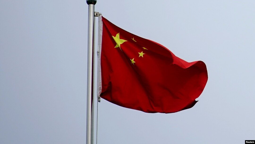 Kambani yeSunny Yi Feng yekuChina iri kupomerwa mhosva yekutyora kodzero dzevashandi