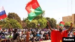 Depuis les coups d'État de 2022, le Burkina Faso s'est détourné de la France pour se rapprocher de la Russie.