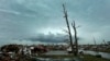 Оклахома после торнадо: спасатели продолжают работу