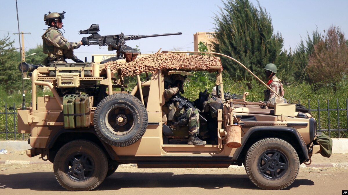 ecowas-pleased-with-military-offensive-against-mali-insurgents