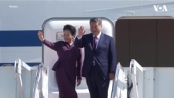 习近平登上专机返程