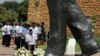 Warga Afrika Selatan Peringati Setahun Wafatnya Mandela