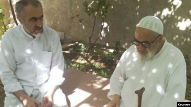 حسین‌علی منتظری و پسرش احمد منتظری