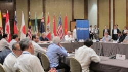 ཞི་བདེ་རྒྱ་མཚོའི་མངའ་ཁུལ་གྱི་རྒྱལ་ཁབ་བཅིུས་ཀྱི་ཚོགས་ཆེན་འཚོག་བཞིན་པ།