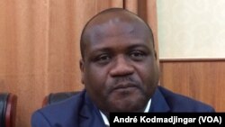 Mahamat Dingandimbaye, coordonnateur de la CASHIDO, N'Djamena, le 12 juin 2019. (VOA/André Kodmadjingar)