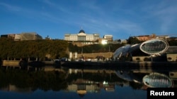 Тбилиси, президентский дворец (архивное фото) 
