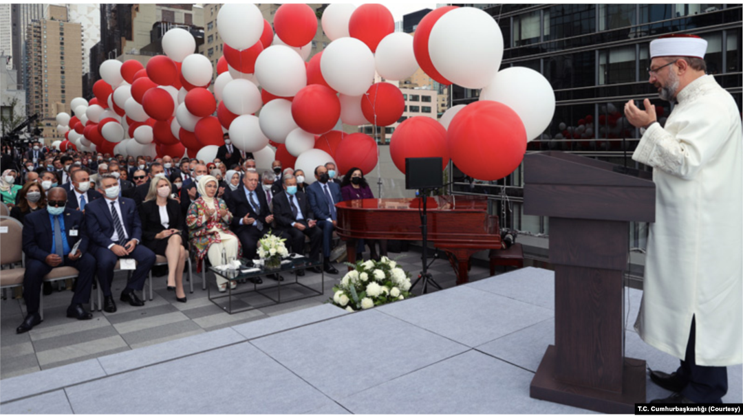 new york ta yeni turkevi binasi acildi