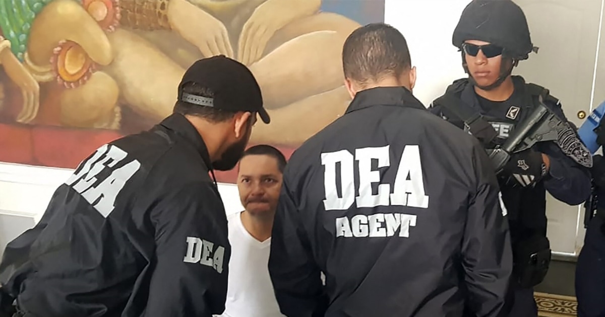 Judge Threatens to Toss DEA Agent's Plea in Corruption Case