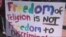 У США поновились суперечки щодо релігійної свободи. Відео