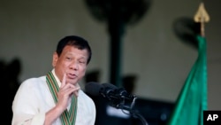 Presiden Filipina Rodrigo Duterte di Fort Bonifacio, Filipina, 4 April 2017 (Foto: dok). 