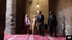 Obama in Mosque