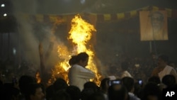 Кремация Бала Таккерея. Мумбаи, Индия. 18 ноября 2012 года