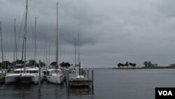 Một bến du thuyền bên cạnh Công viên Vinoy ở thành phố St. Petersburg, bang Florida, ngày 4 tháng 10, 2020