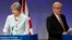 PM Inggris Theresa May (kiri) dan Presiden Komisi Eropa Jean-Claude Juncker dalam konferensi pers bersama di Brussels, Belgia (foto: dok). 