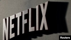 ARCHIVO - Netflix anunció el año pasado que iba a limitar el uso compartido de contraseñas y ya había probado varios enfoques en algunos mercados.