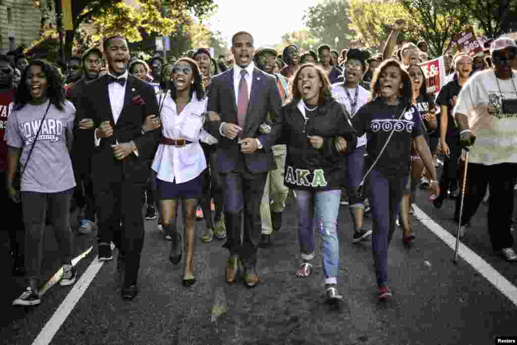 Students of Howard University march from the campus to the Lincoln Memorial to participate in the Realize the Dream Rally for the 50th anniversary of the March in Washington, D.C., USA.