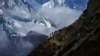 Nepal Perbaiki Layanan Pendakian Everest