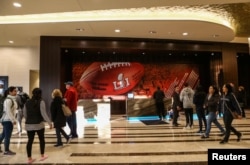 General view inside the lobby of the Marriott Marquis in downtown Houston prior to Super Bowl LI between the New England Patriots and the Atlanta Falcons in Houston, Texas, Jan. 28, 2017. (Credit: Troy Taormina-USA TODAY Sports)