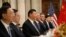  中國國家主席習近平和其他高級官員與美國總統特朗普在布宜諾斯艾利斯共進晚宴。(2018年12月1日) 