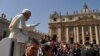 Le pape François dénonce l'usage d'armes chimiques en Syrie