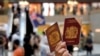 英國稱港府無權決定外國政府認可哪些護照將繼續發放BNO護照