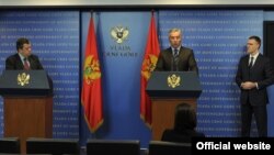 Crnogorski premijer Milo Đukanović i poptredsjednik i ministar spoljnih poslova Igor Lukšić (rtcg.me)