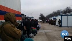 Предыдущий раунд освобождения удерживаемых лиц на Донбассе. Архивное фото
