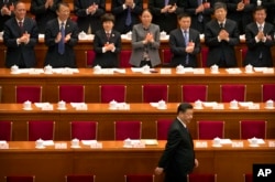 13일 베이징 인민대회당에서 열린 전국인민대표대회(전인대) 전체회의에 시진핑 중국 국가주석이 도착하고 있다.